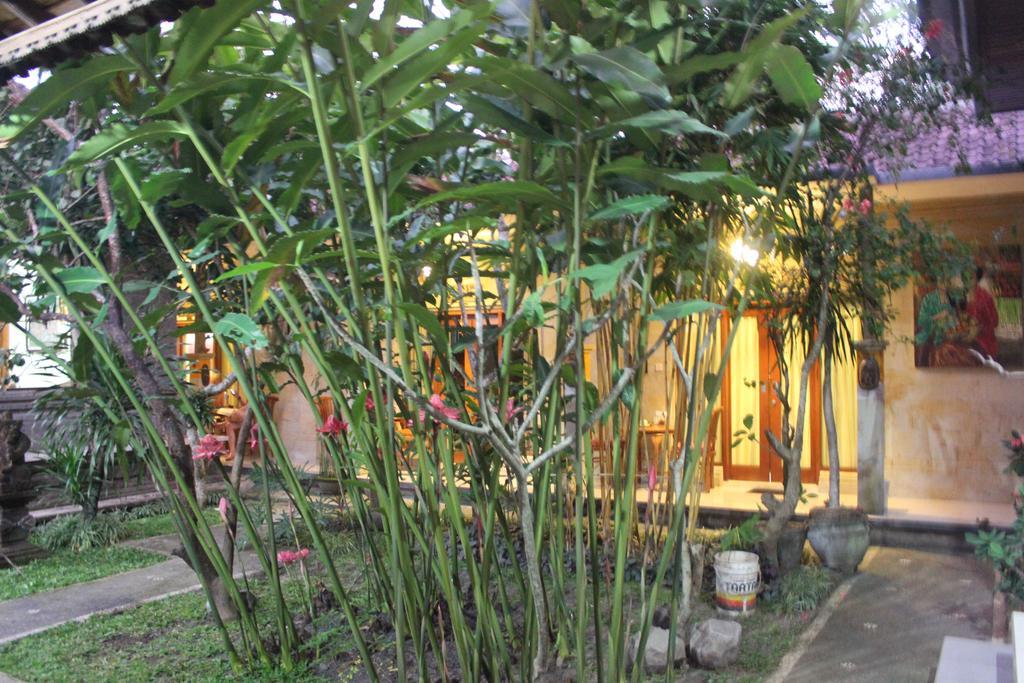 Tagel Karsa House Ubud Exterior foto